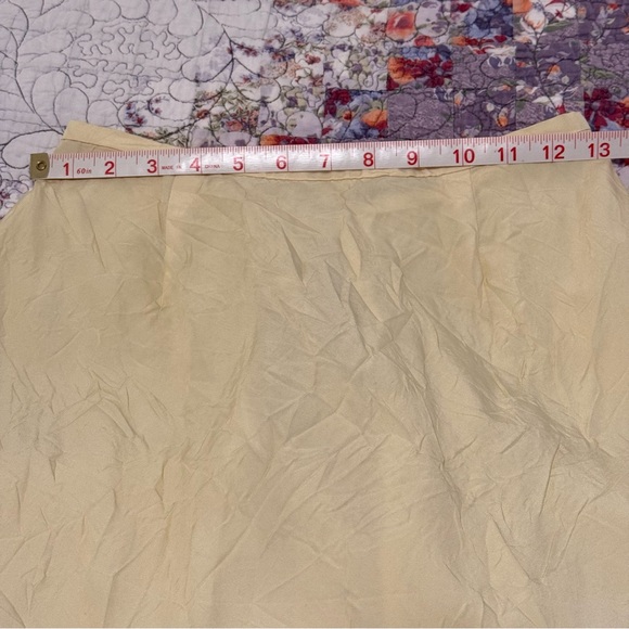 Banana Republic Yellow Skirt Size: XS - Picture 9 of 10